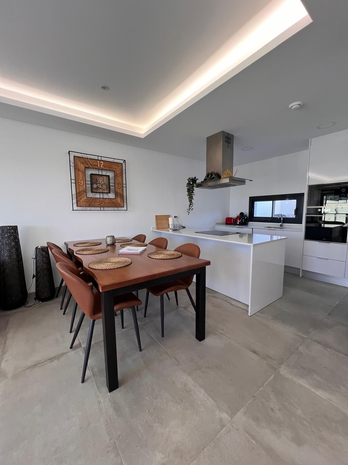 Se vende Pareada de 3 dormitorios en Costa Blanca, Alicante, España