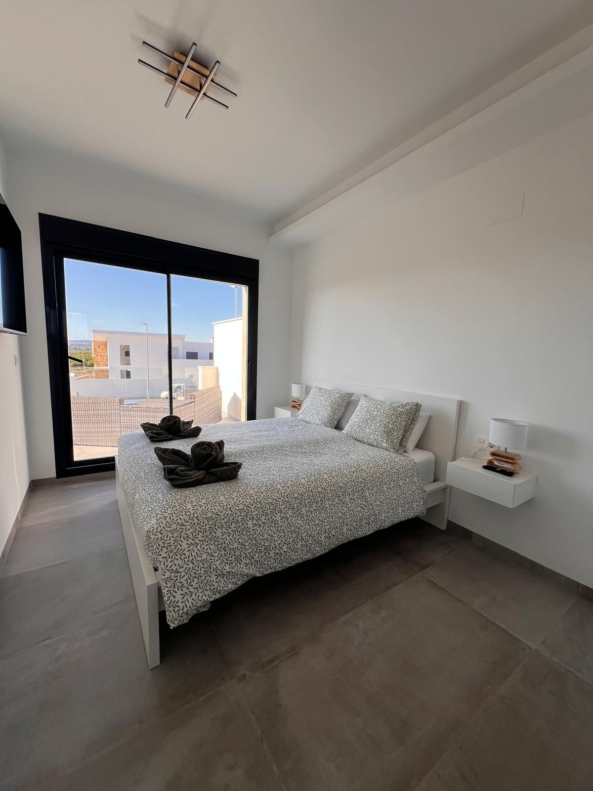 Se vende Pareada de 3 dormitorios en Costa Blanca, Alicante, España