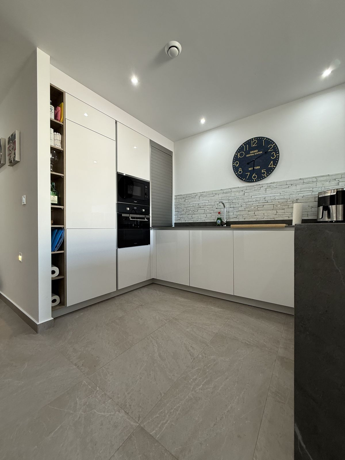 Se vende Apartamento en Planta Última de 2 dormitorios en Costa Blanca, Alicante, España
