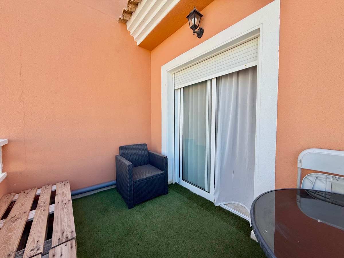 Se vende Pareada de 3 dormitorios en Costa Blanca, Alicante, España