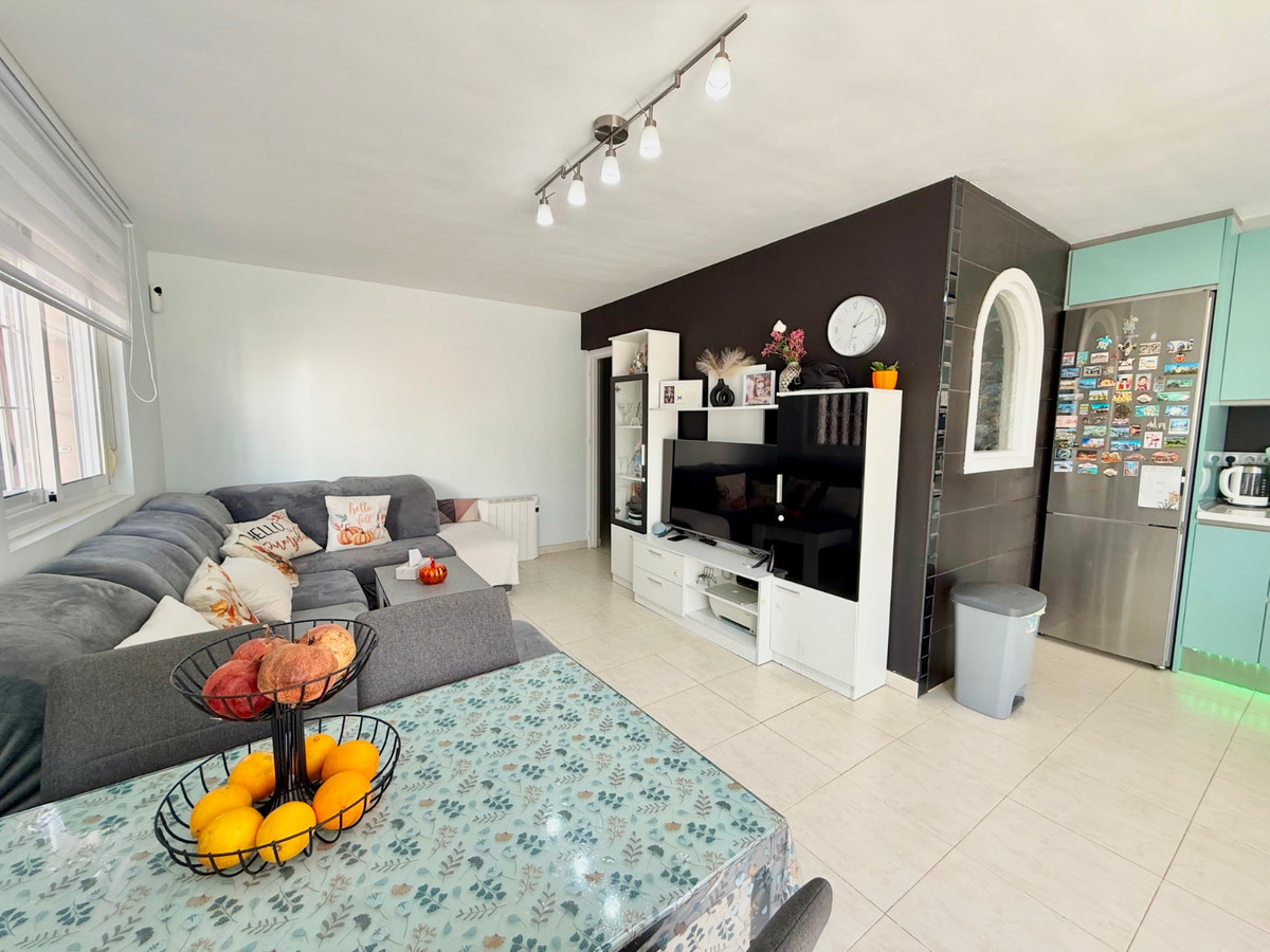 Se vende Pareada de 3 dormitorios en Costa Blanca, Alicante, España