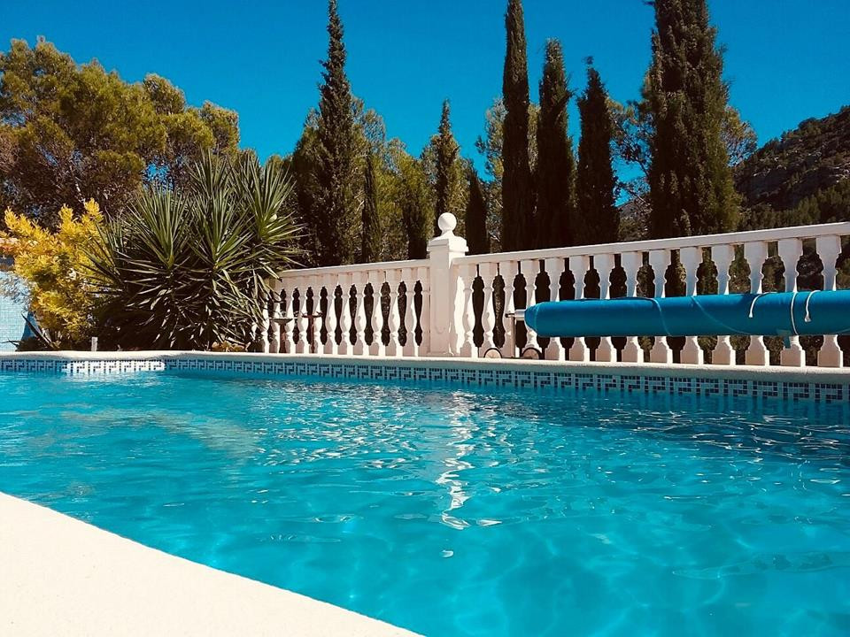 Se vende Villa - Chalet de 5 dormitorios en Costa Blanca, Alicante, España