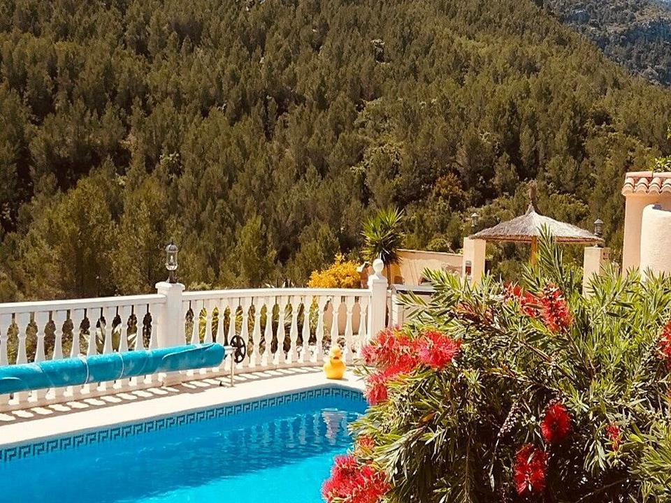 Se vende Villa - Chalet de 5 dormitorios en Costa Blanca, Alicante, España