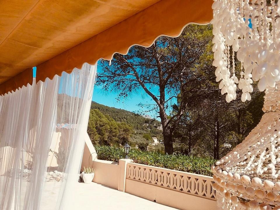 Se vende Villa - Chalet de 5 dormitorios en Costa Blanca, Alicante, España