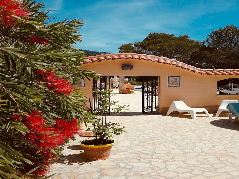 Se vende Villa - Chalet de 5 dormitorios en Costa Blanca, Alicante, España