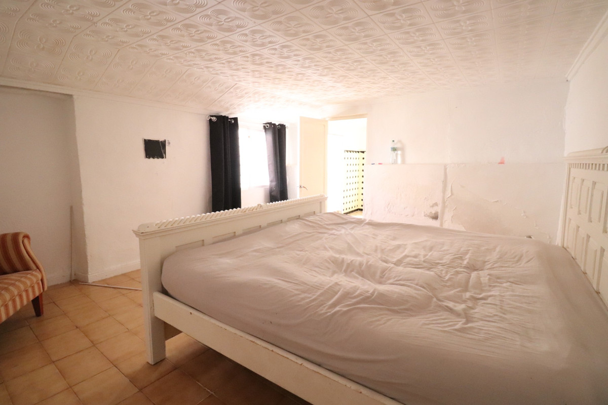 Se vende Bungalow de 4 dormitorios en Costa Blanca, Alicante, España