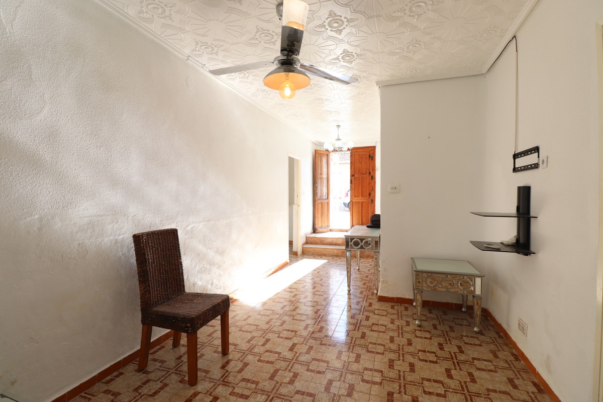 Se vende Bungalow de 4 dormitorios en Costa Blanca, Alicante, España