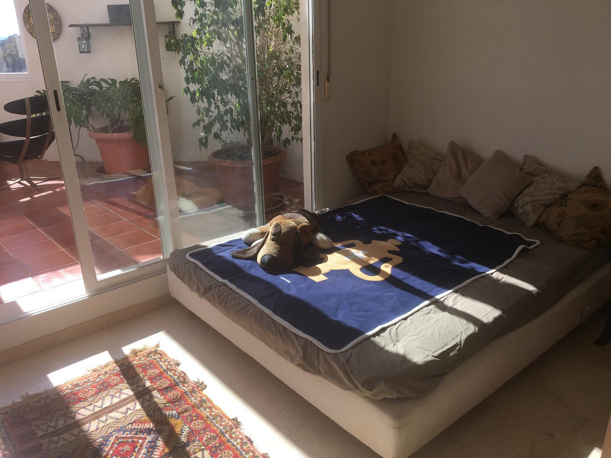 3 Bed Apartment for sale in San Pedro De Alcántara Costa Del Sol, Málaga, Spain