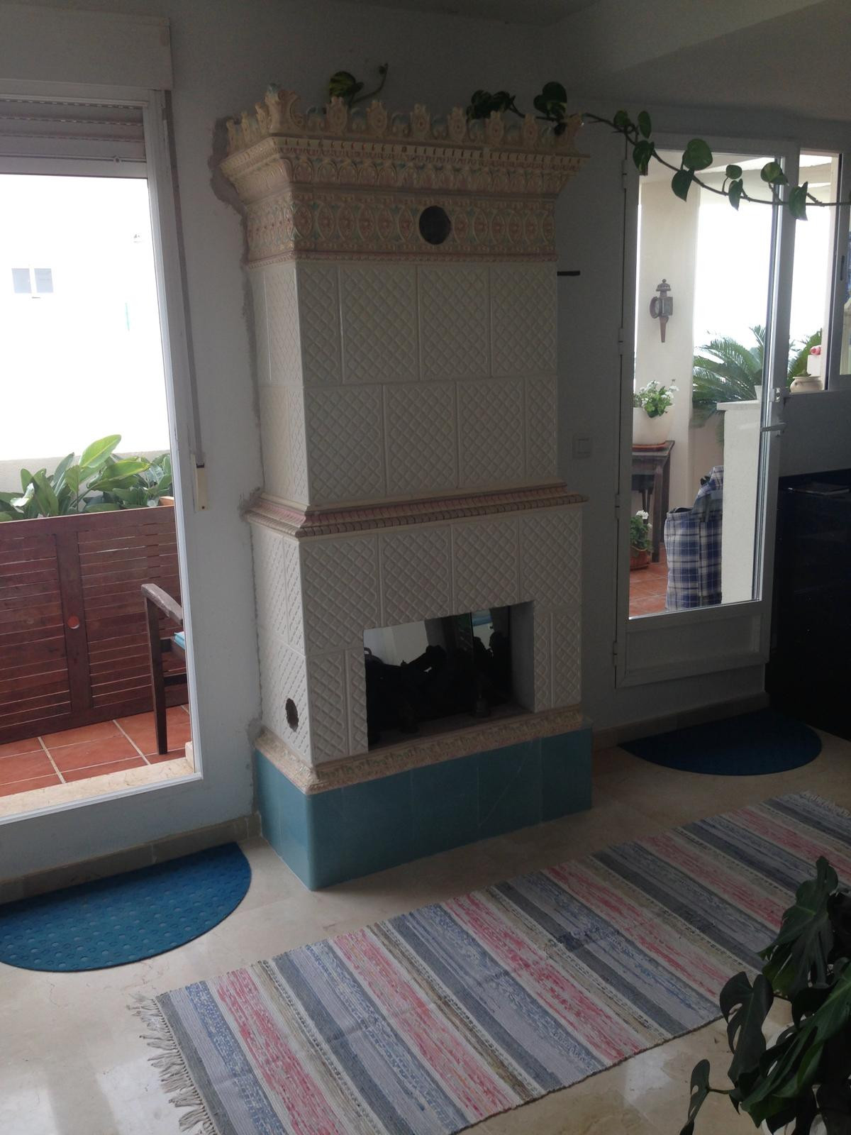 3 Bed Apartment for sale in San Pedro De Alcántara Costa Del Sol, Málaga, Spain