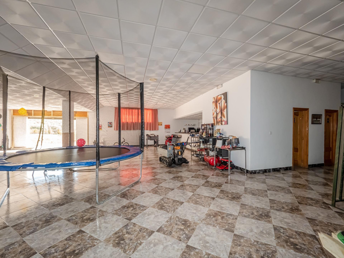 Se vende Local comercial  en Costa Del Sol, Málaga, España