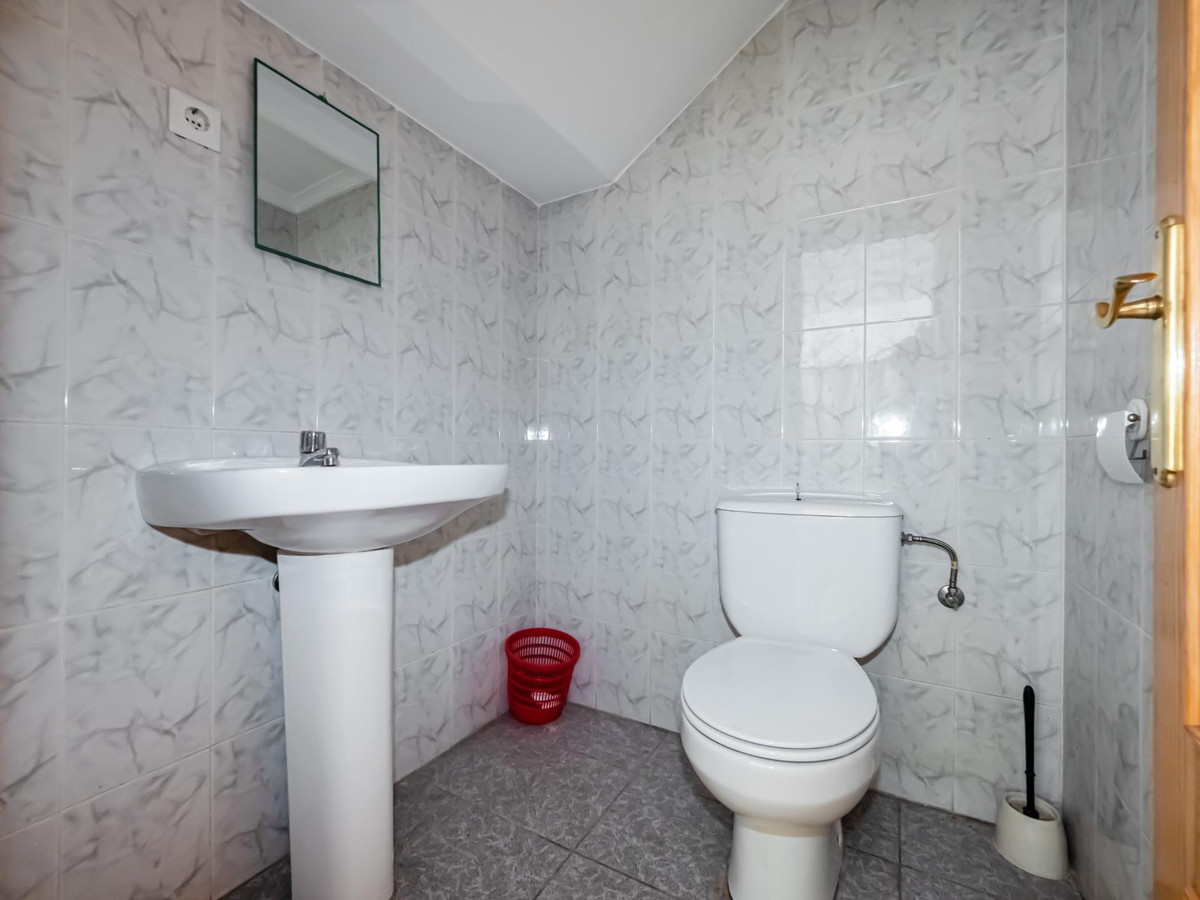 Se vende Local comercial  en Costa Del Sol, Málaga, España