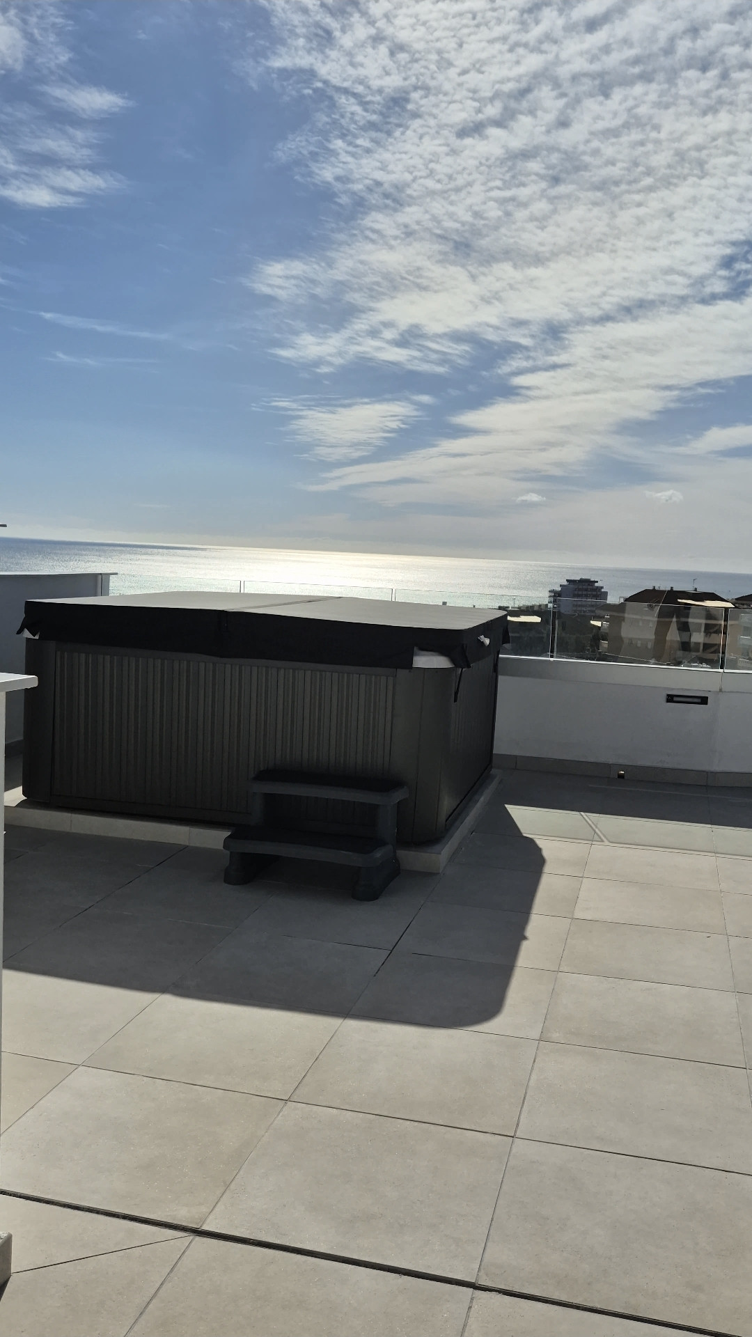 2 Bed Apartment for sale in Fuengirola Costa Del Sol, Málaga, Spain