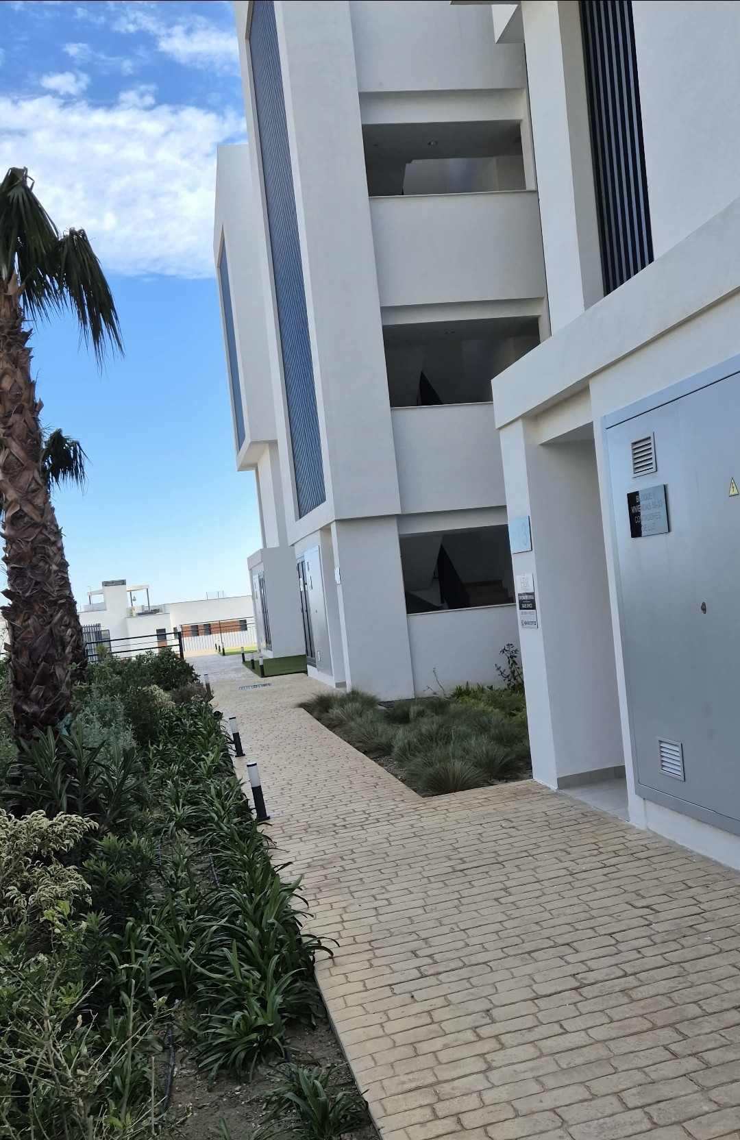 2 Bed Apartment for sale in Fuengirola Costa Del Sol, Málaga, Spain