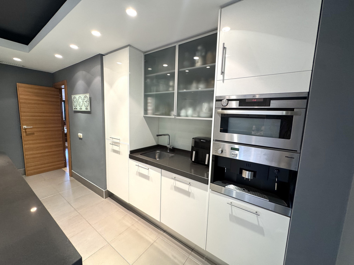 Se vende Ático Dúplex de 3 dormitorios en Costa Del Sol, Málaga, España