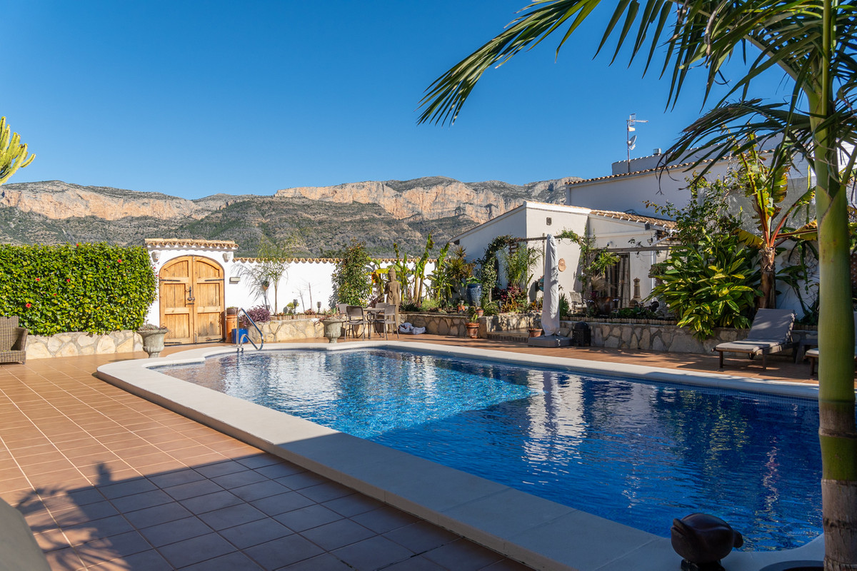 Se vende Finca - Cortijo de 3 dormitorios en Costa Blanca, Alicante, España