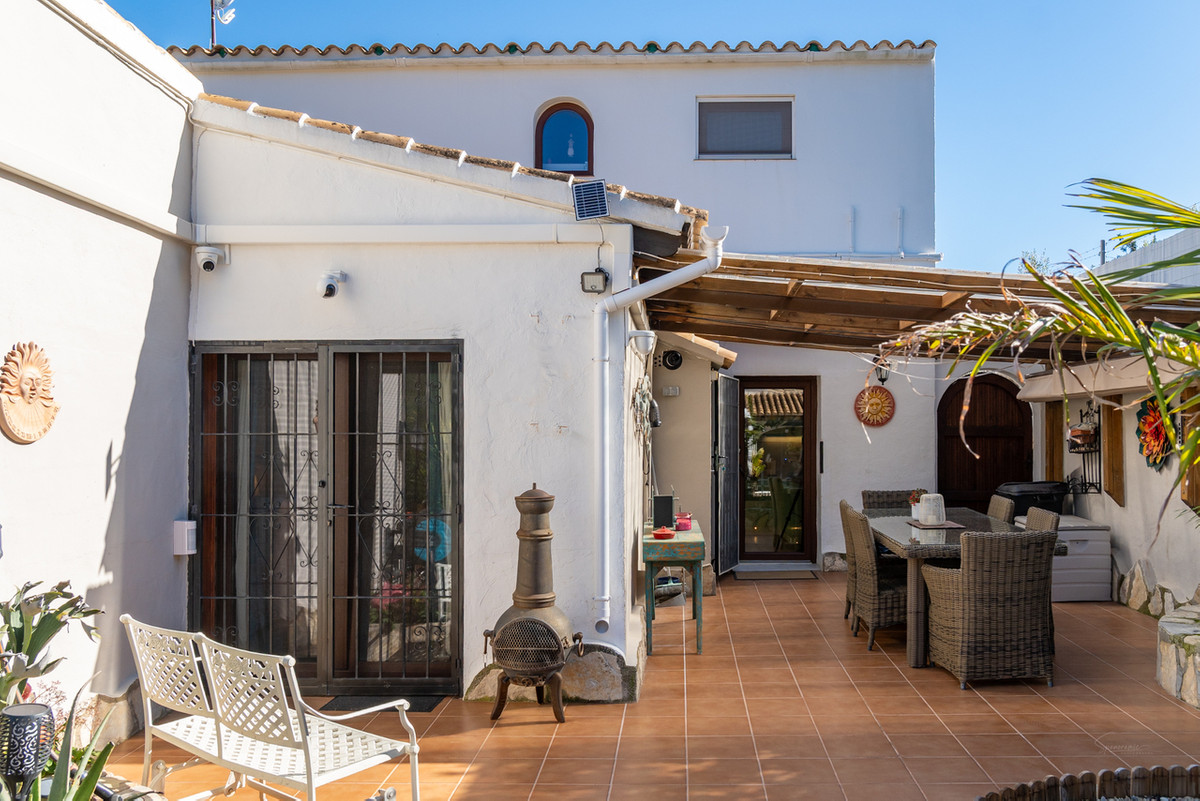 Se vende Finca - Cortijo de 3 dormitorios en Costa Blanca, Alicante, España