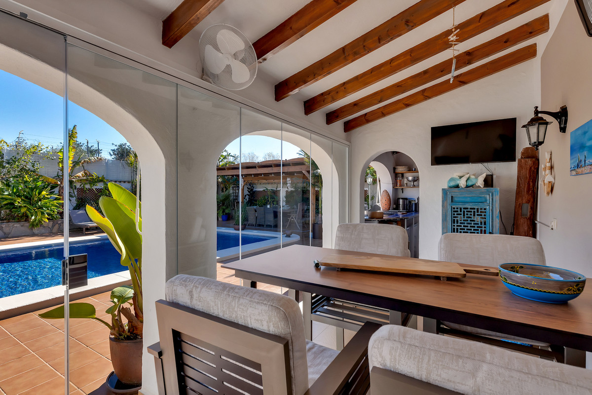 Se vende Finca - Cortijo de 3 dormitorios en Costa Blanca, Alicante, España