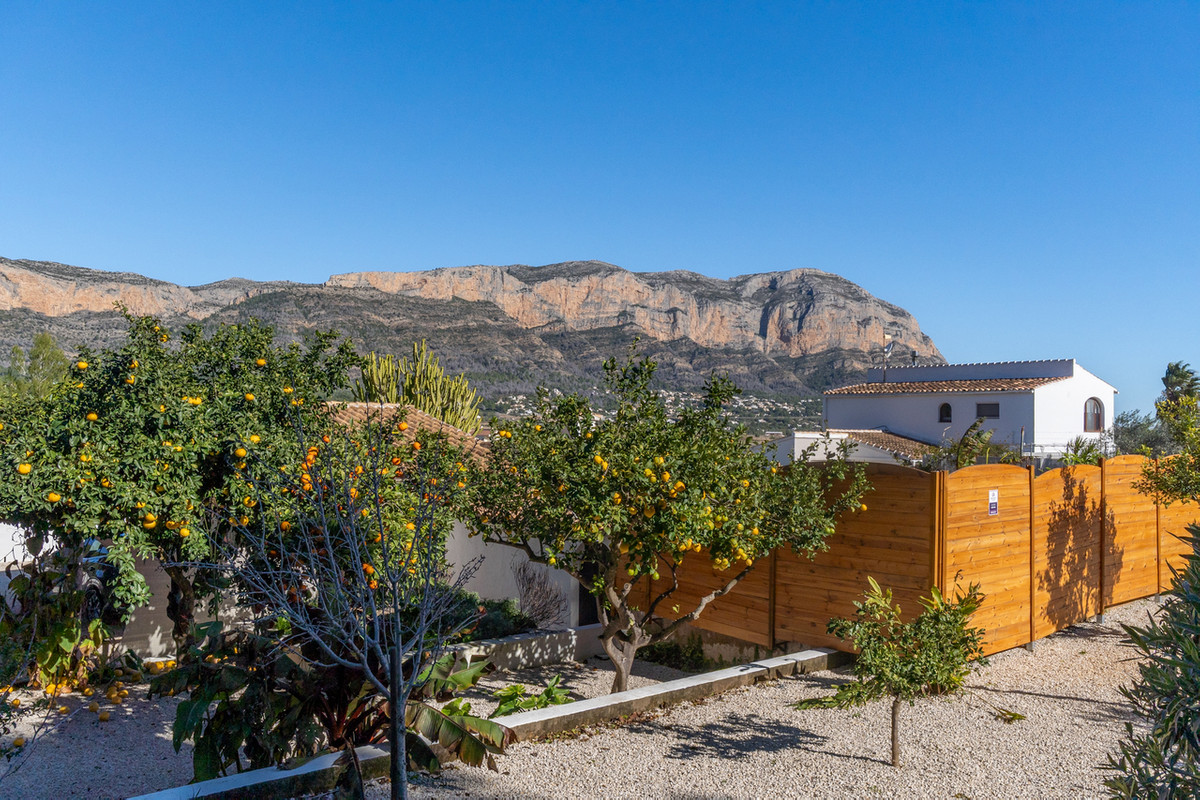 Se vende Finca - Cortijo de 3 dormitorios en Costa Blanca, Alicante, España