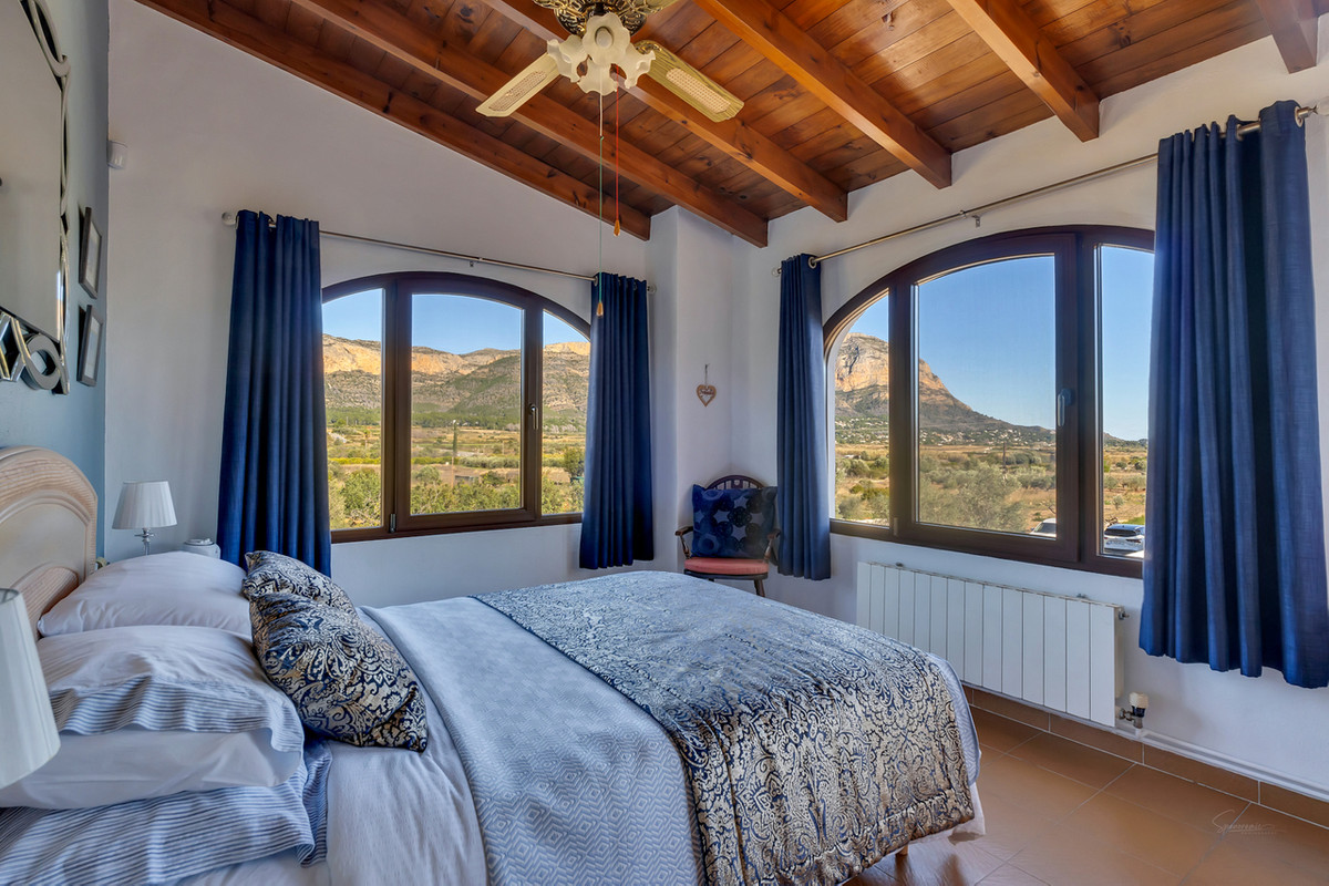 Se vende Finca - Cortijo de 3 dormitorios en Costa Blanca, Alicante, España