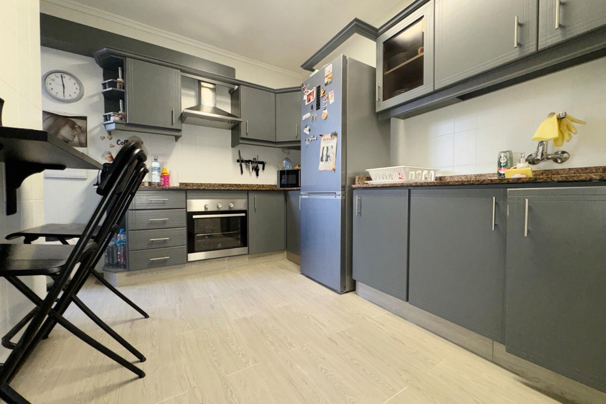 3 Bed Apartment for sale in Almoradi Costa Blanca, Alicante, Spain