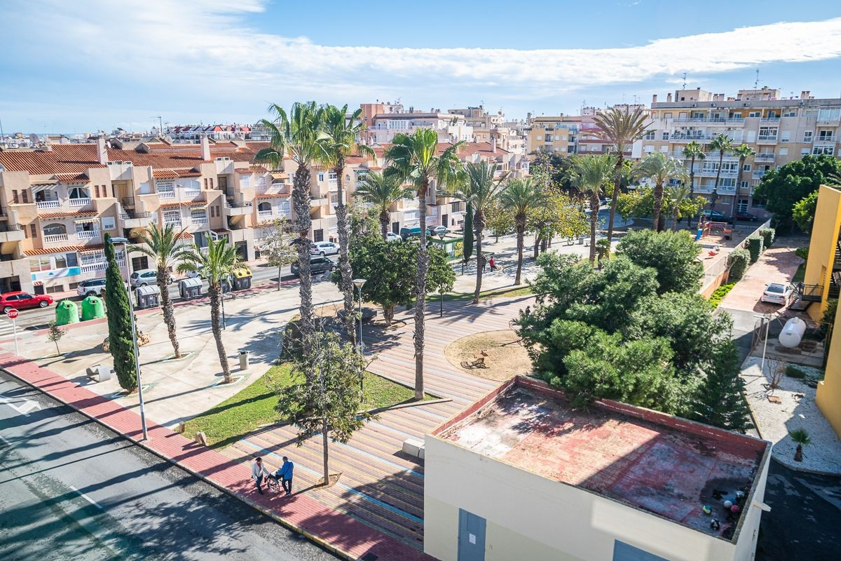 1 Bed Apartment for sale in Torrevieja Costa Blanca, Alicante, Spain