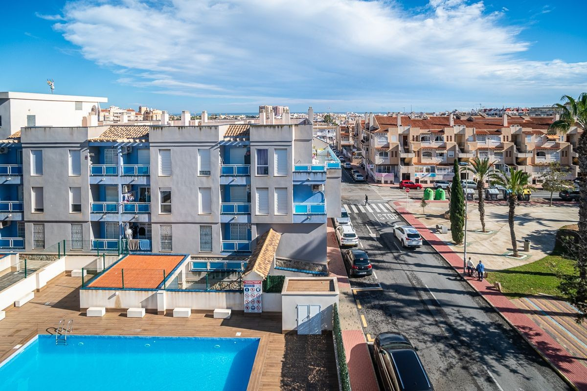 1 Bed Apartment for sale in Torrevieja Costa Blanca, Alicante, Spain