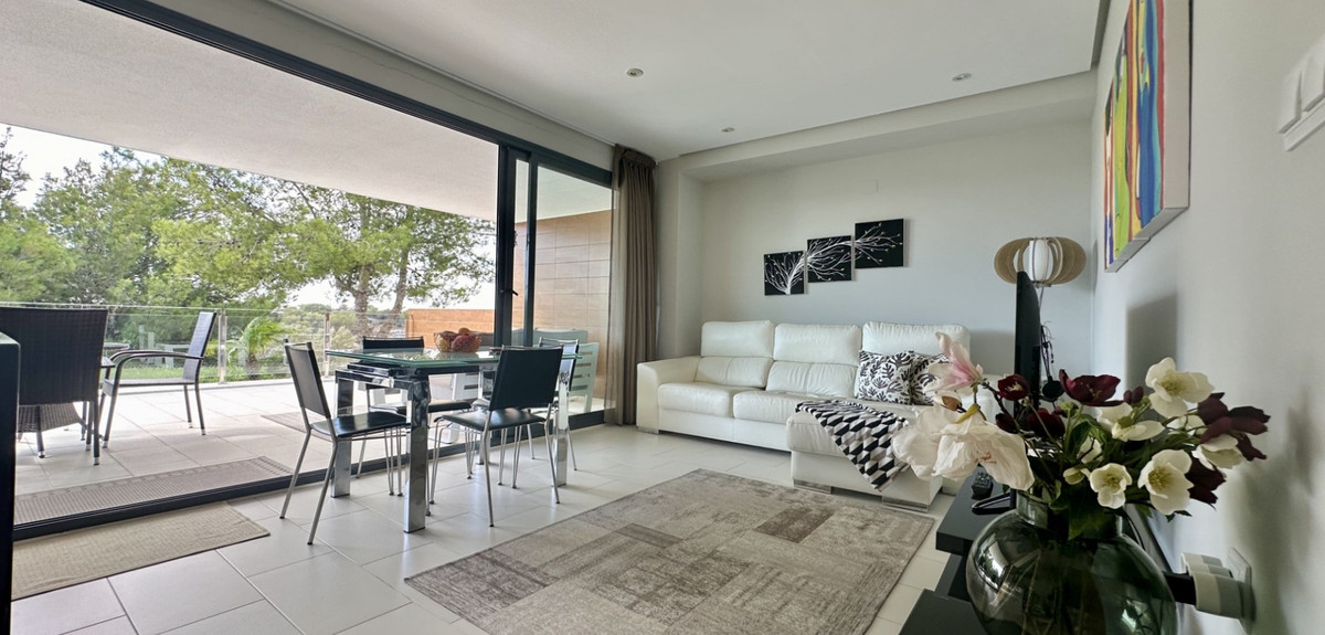Se vende Apartamento Planta Baja de 2 dormitorios en Costa Blanca, Alicante, España