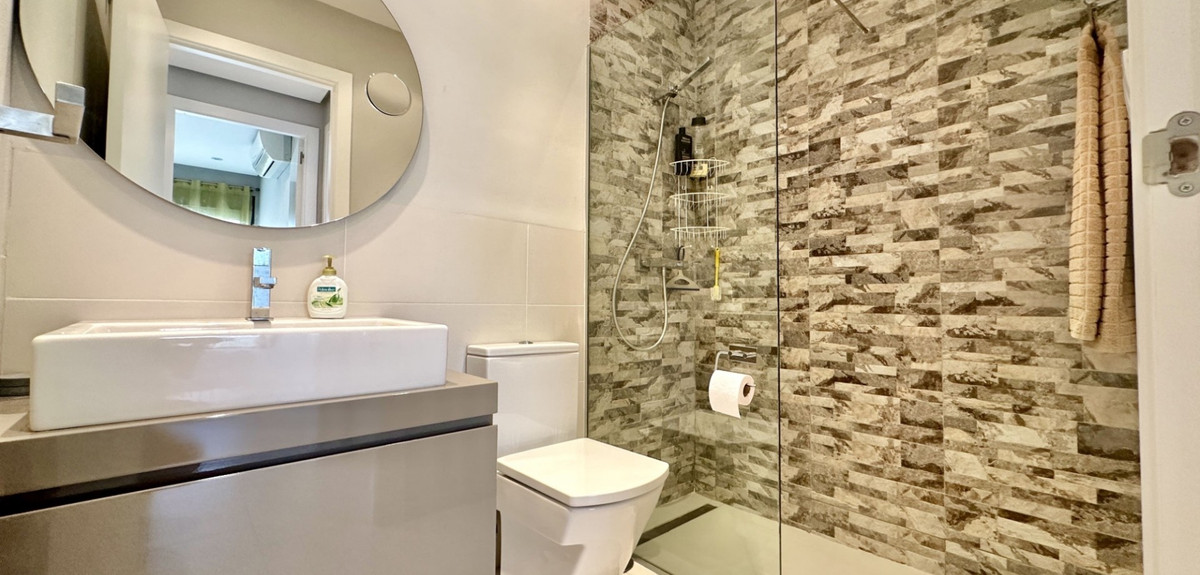 Se vende Apartamento Planta Baja de 2 dormitorios en Costa Blanca, Alicante, España