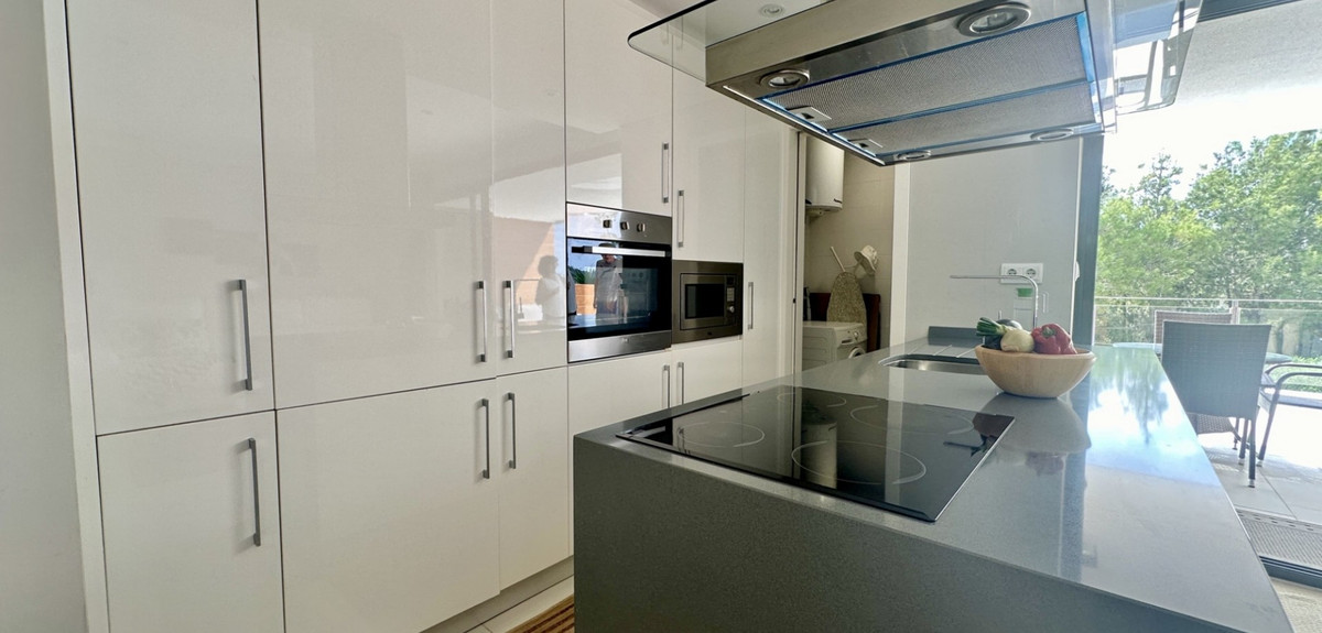 Se vende Apartamento Planta Baja de 2 dormitorios en Costa Blanca, Alicante, España