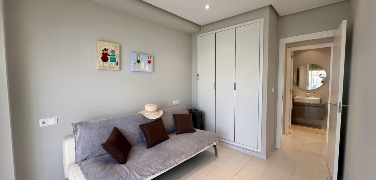 Se vende Apartamento Planta Baja de 2 dormitorios en Costa Blanca, Alicante, España