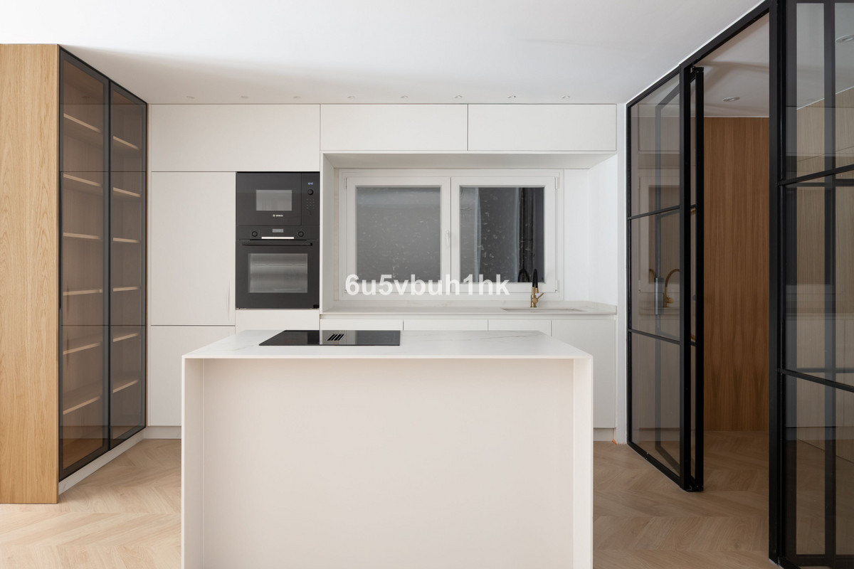 Se vende Apartamento Planta Baja de 3 dormitorios en Costa Del Sol, Málaga, España