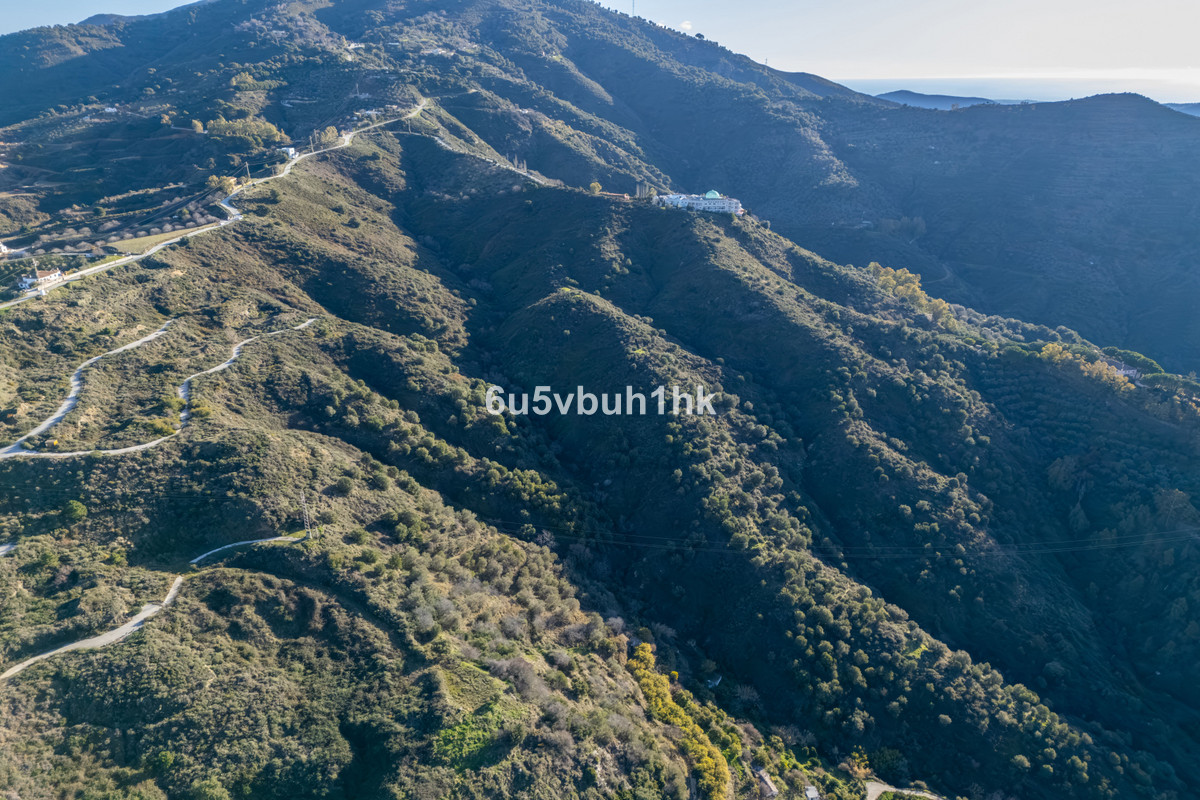 Plots for sale in Ojén Costa Del Sol, Málaga, Spain