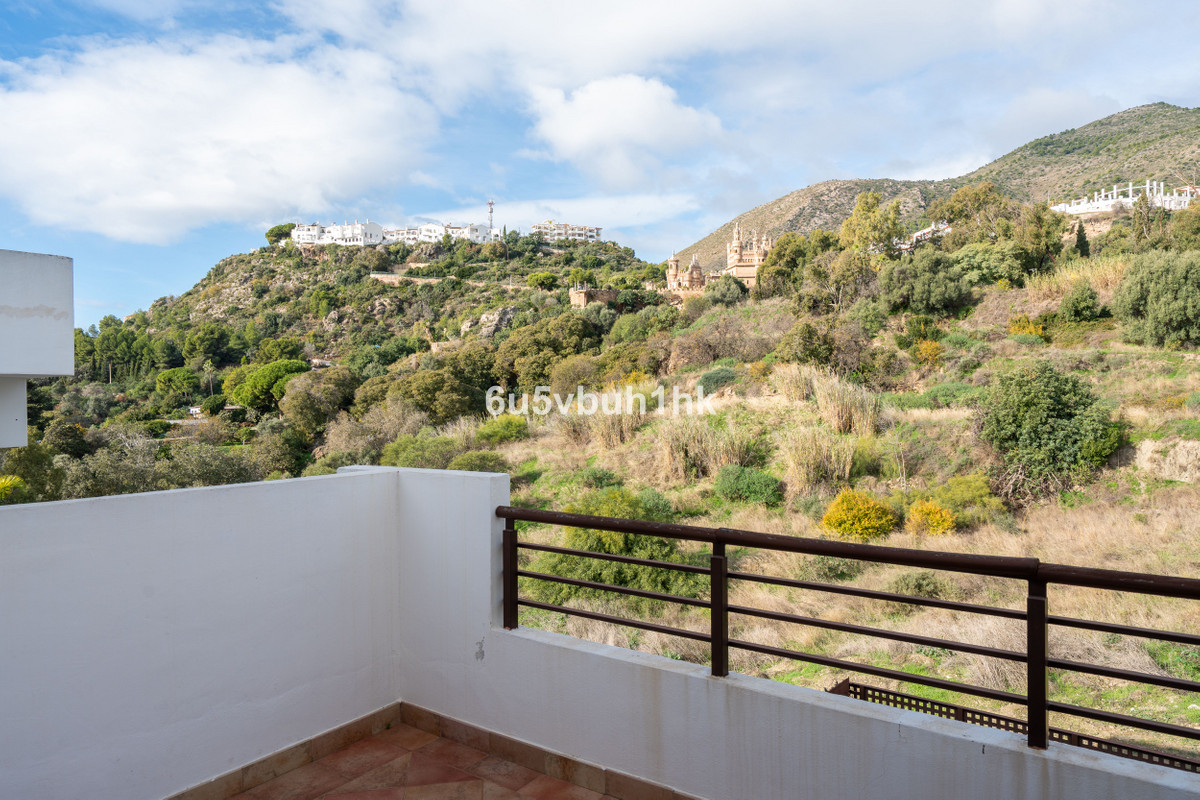 3 Bed Townhouse for sale in Torremuelle Costa Del Sol, Málaga, Spain