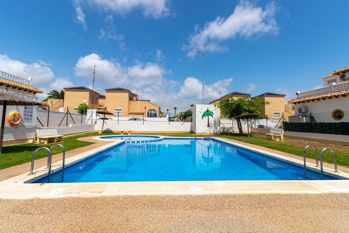 3 Bed Townhouse for sale in Los Altos Costa Blanca, Alicante, Spain