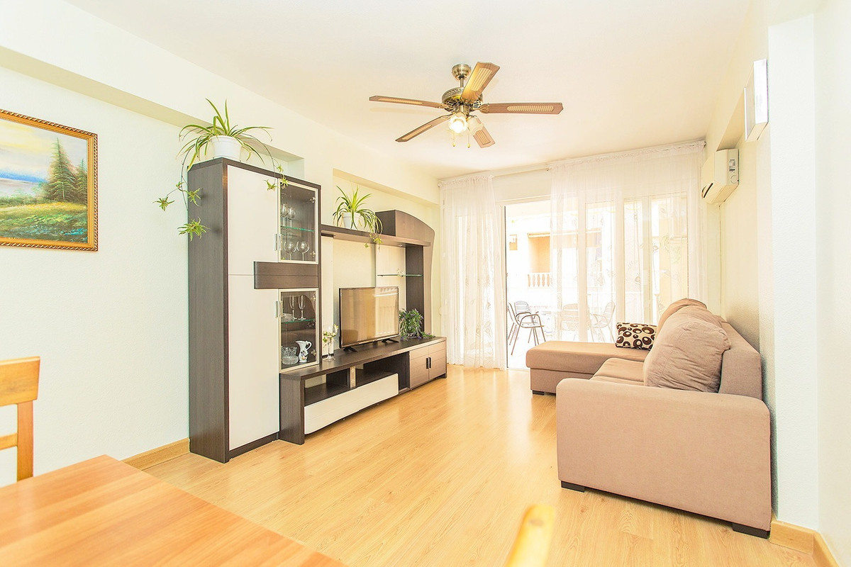 3 Bed Apartment for sale in Playa Del Cura Costa Blanca, Alicante, Spain
