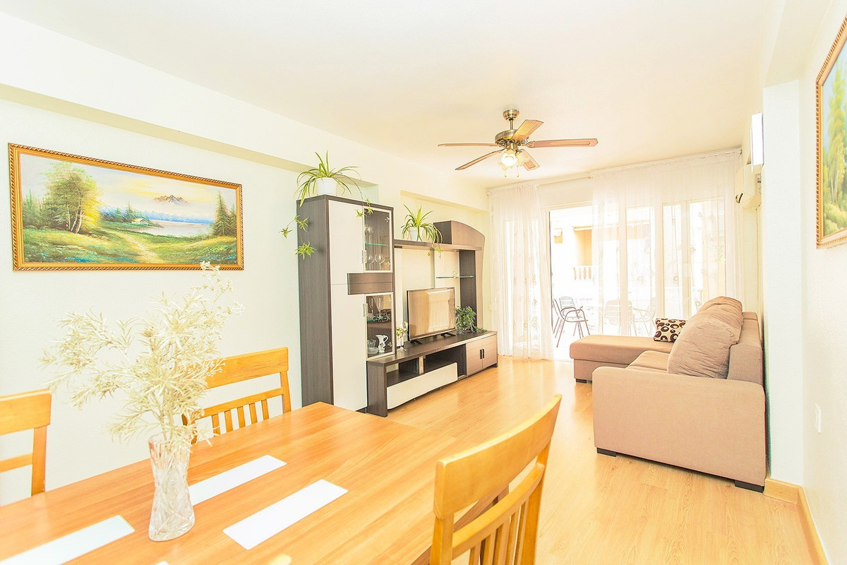3 Bed Apartment for sale in Playa Del Cura Costa Blanca, Alicante, Spain