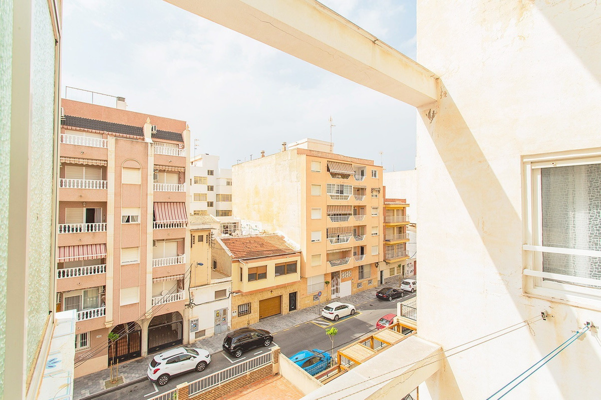 3 Bed Apartment for sale in Playa Del Cura Costa Blanca, Alicante, Spain