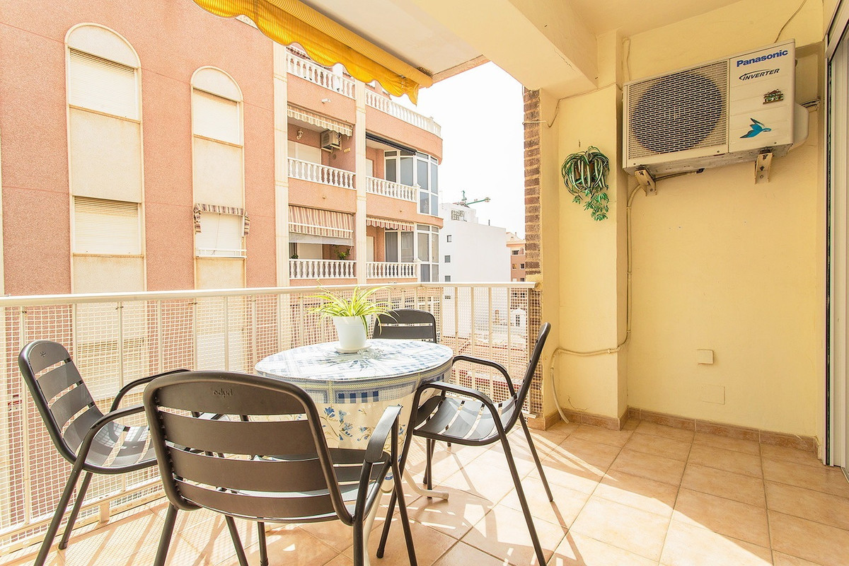 3 Bed Apartment for sale in Playa Del Cura Costa Blanca, Alicante, Spain