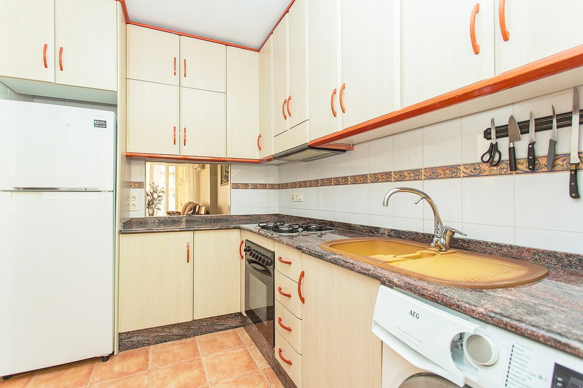 3 Bed Apartment for sale in Playa Del Cura Costa Blanca, Alicante, Spain