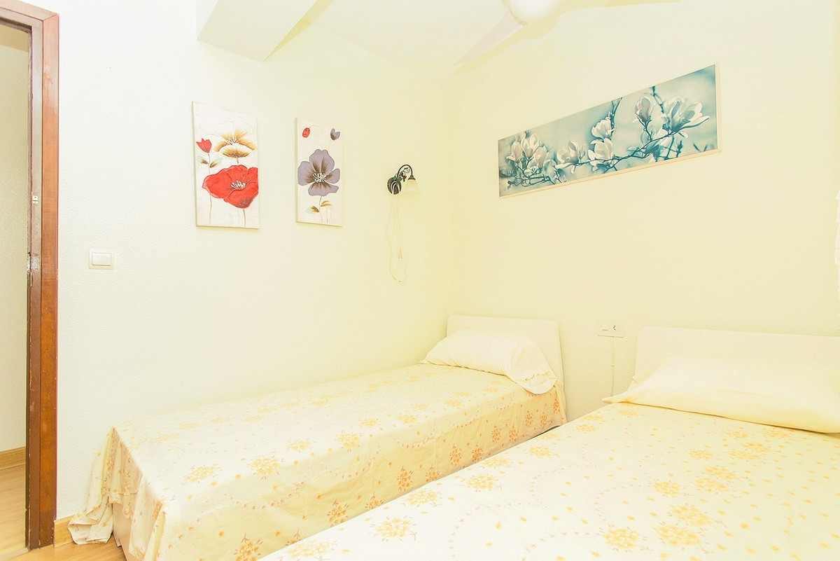 3 Bed Apartment for sale in Playa Del Cura Costa Blanca, Alicante, Spain