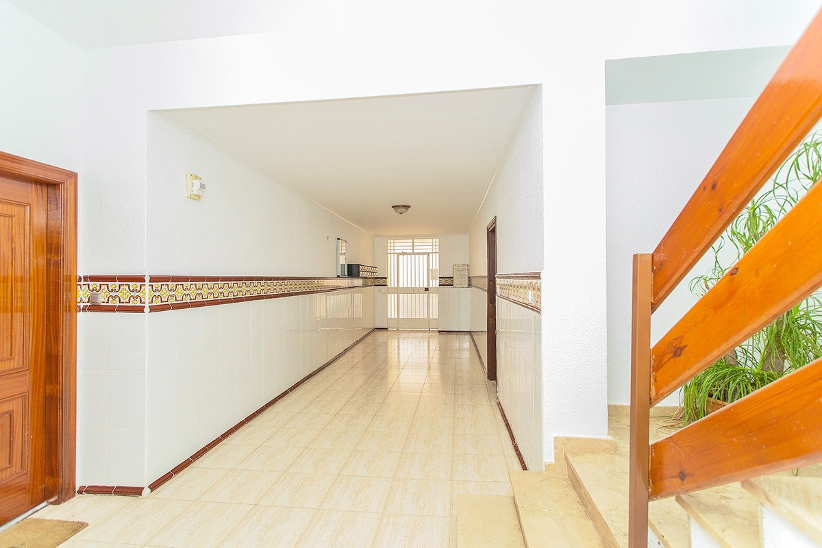 3 Bed Apartment for sale in Playa Del Cura Costa Blanca, Alicante, Spain