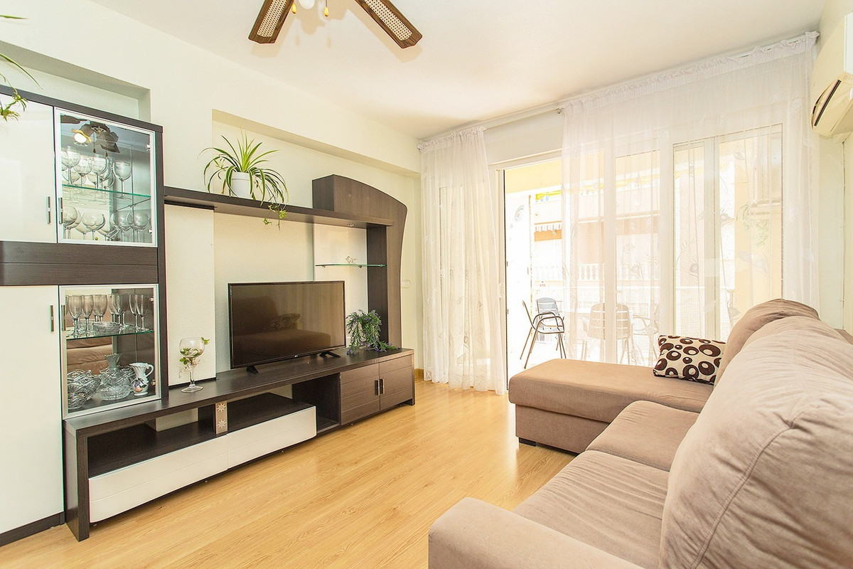 3 Bed Apartment for sale in Playa Del Cura Costa Blanca, Alicante, Spain