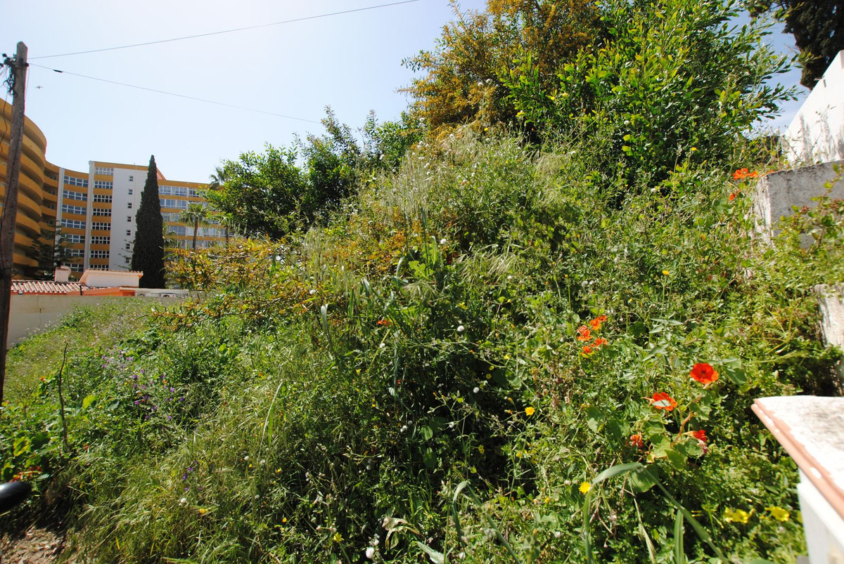 Se vende Terreno Urbano  en Costa Del Sol, Málaga, España