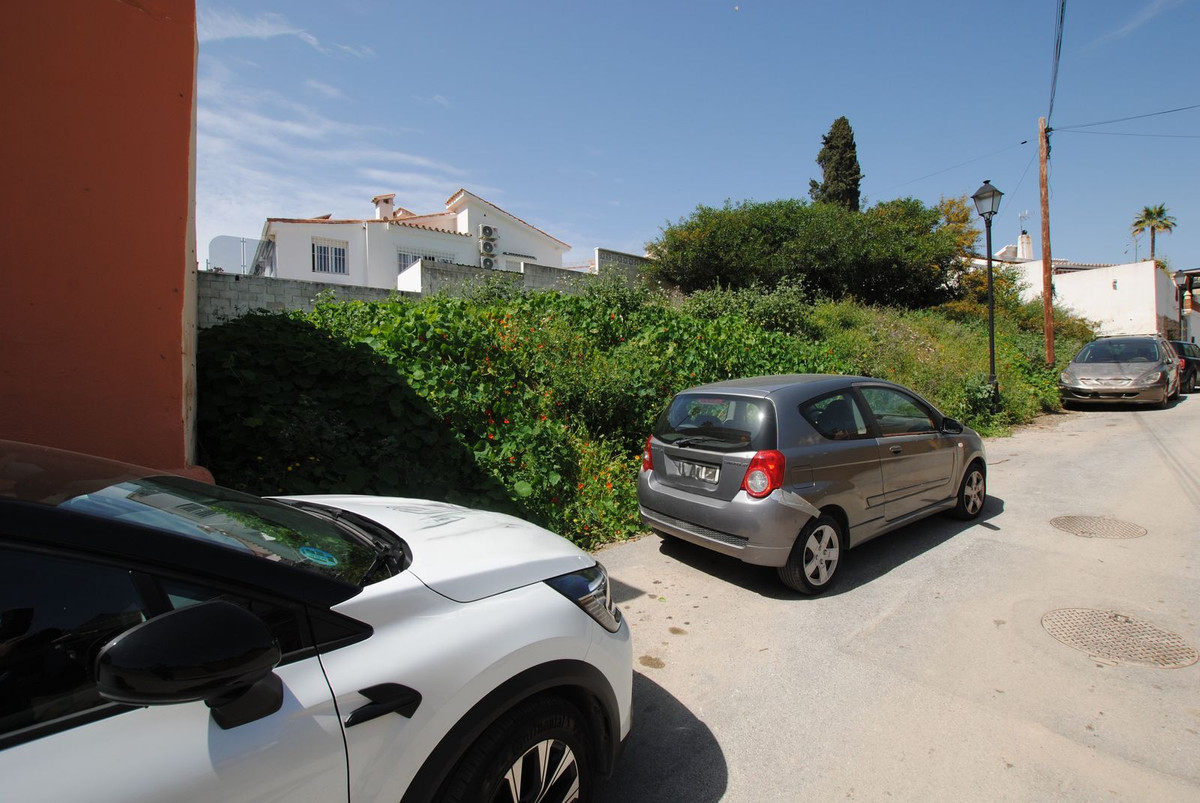 Se vende Terreno Urbano  en Costa Del Sol, Málaga, España