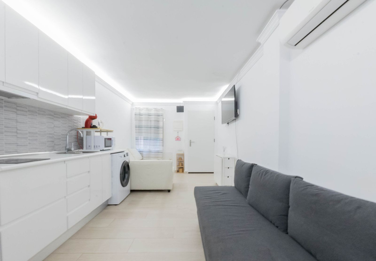 Se vende Estudio en Planta Baja  en Costa Del Sol, Málaga, España