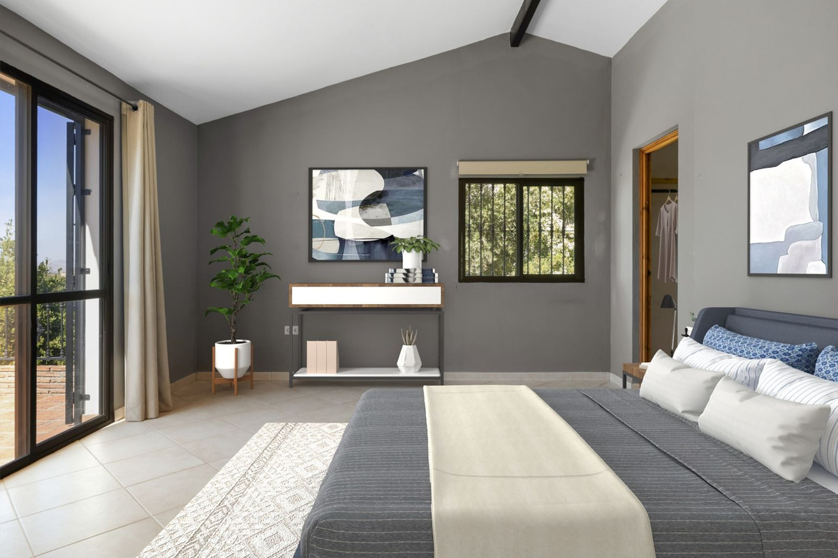 Se vende Villa - Chalet de 4 dormitorios en Costa Del Sol, Málaga, España