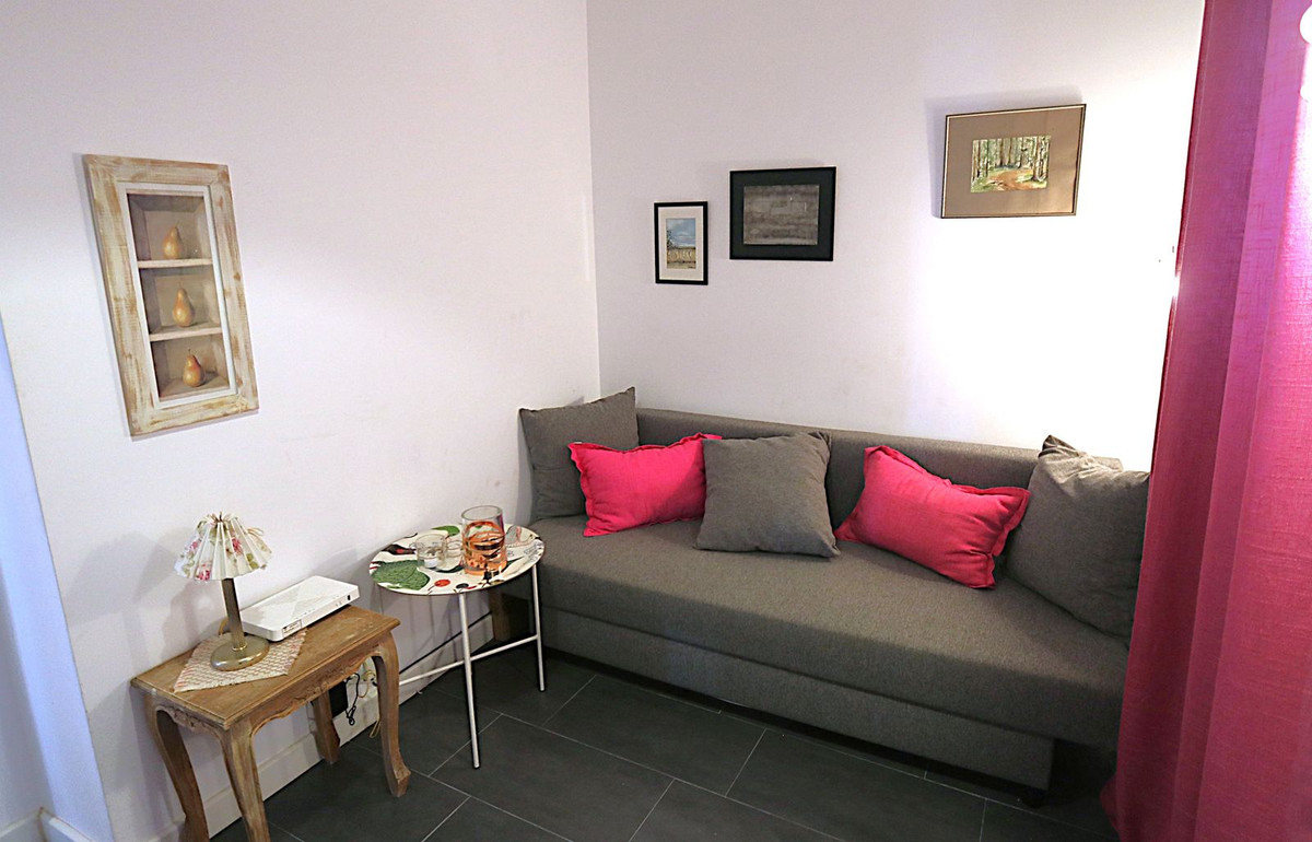 3 Bed Apartment for sale in Fuengirola Costa Del Sol, Málaga, Spain