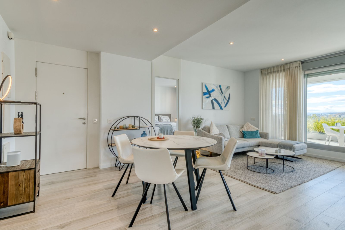 3 Bed Apartment for sale in Estepona Costa Del Sol, Málaga, Spain