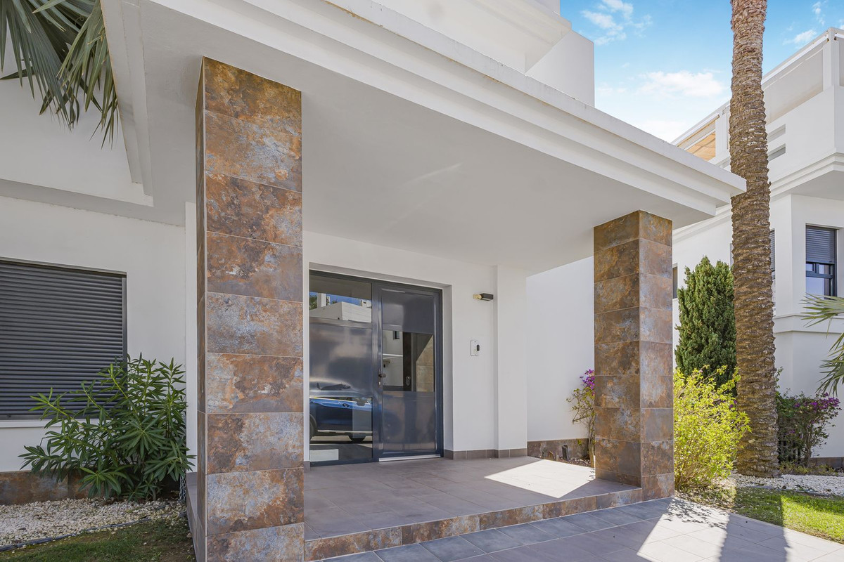 Se vende Ático de 3 dormitorios en Costa Blanca, Alicante, España