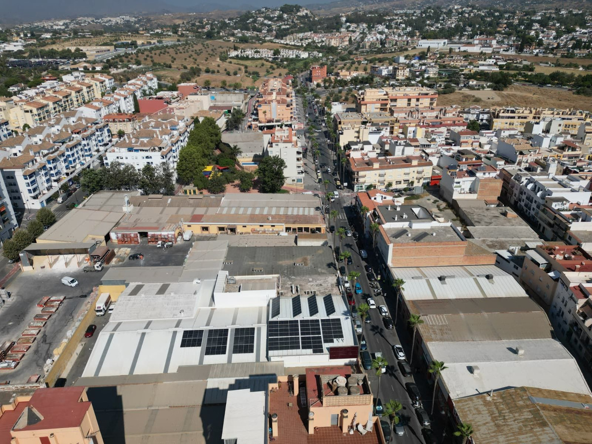 Commercial unit for sale in Fuengirola Costa Del Sol, Málaga, Spain